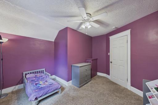 121 4th Avenue S, South Saint Paul, MN 55075