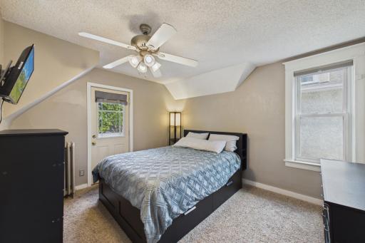 121 4th Avenue S, South Saint Paul, MN 55075