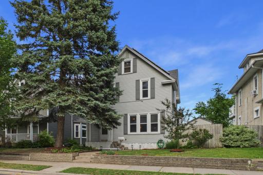 121 4th Avenue S, South Saint Paul, MN 55075