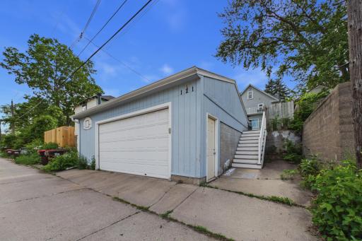 121 4th Avenue S, South Saint Paul, MN 55075