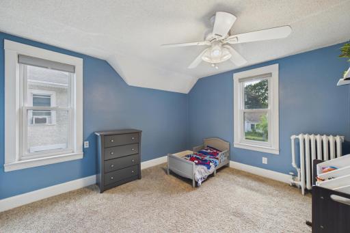 121 4th Avenue S, South Saint Paul, MN 55075
