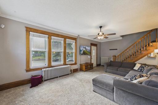 121 4th Avenue S, South Saint Paul, MN 55075