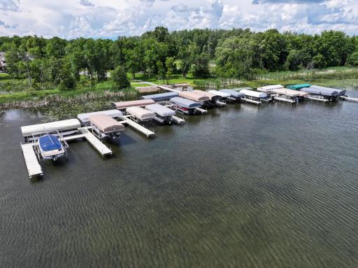 It's time to embrace a carefree lake lifestyle!