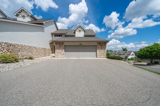 2729 Arrowwood Drive NW, Alexandria, MN 56308