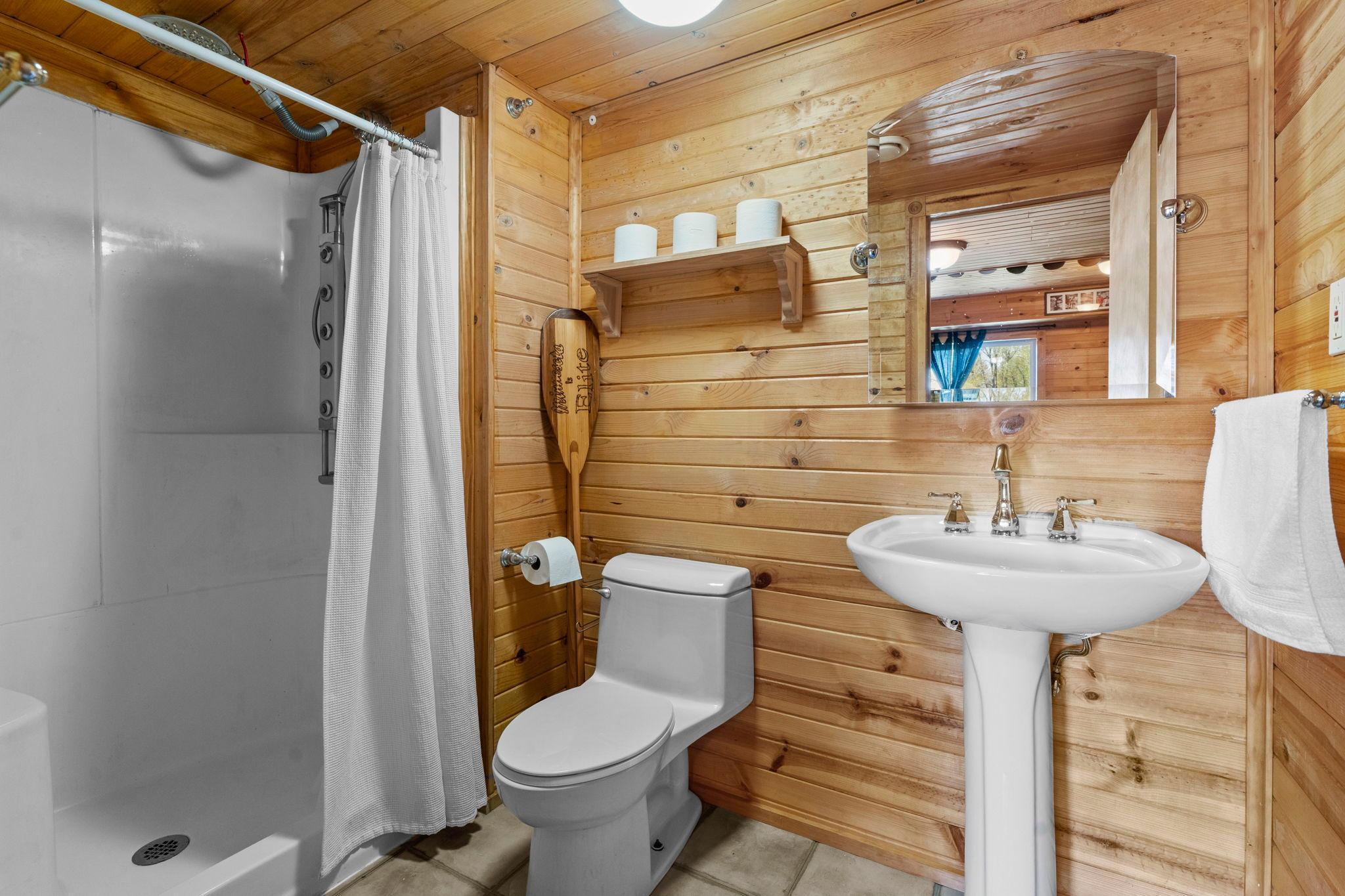 Lower Level 3/4 Bath