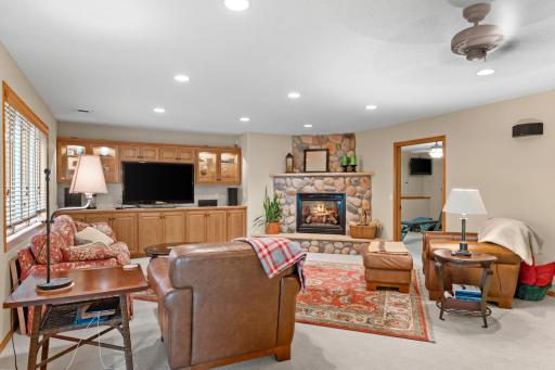43-web-or-mls-2373 Quail Creek Pkwy-43.jpg