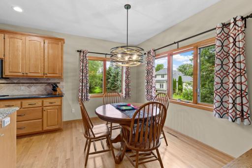 24-web-or-mls-2373 Quail Creek Pkwy-24.jpg