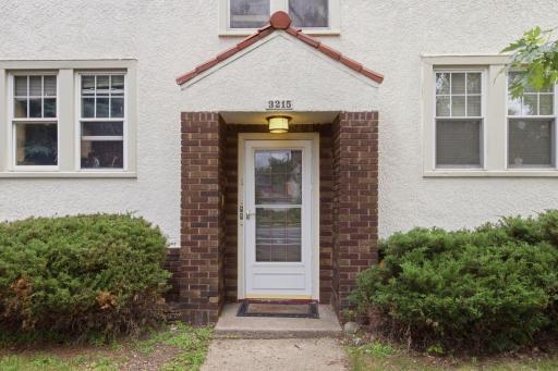3215 Chicago Avenue S, Minneapolis, MN 55407