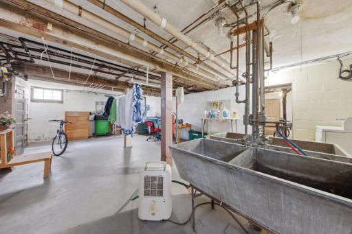 3215 Chicago Avenue S, Minneapolis, MN 55407
