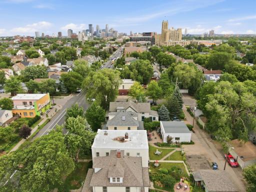 3215 Chicago Avenue S, Minneapolis, MN 55407