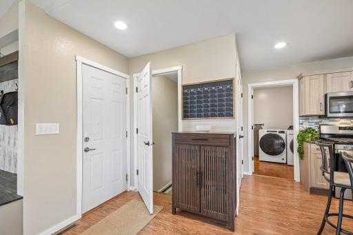 428 E Cheyenne Street, Roberts, WI 54023