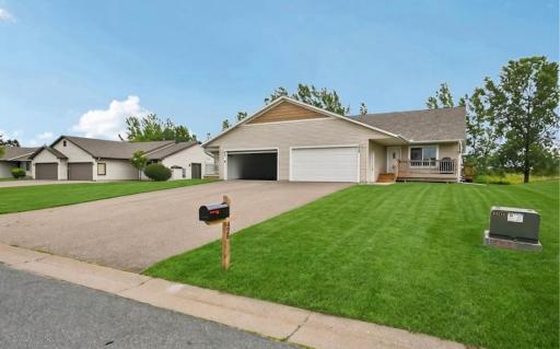 428 E Cheyenne Street, Roberts, WI 54023