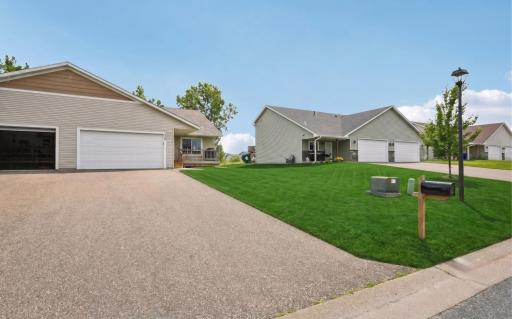 428 E Cheyenne Street, Roberts, WI 54023