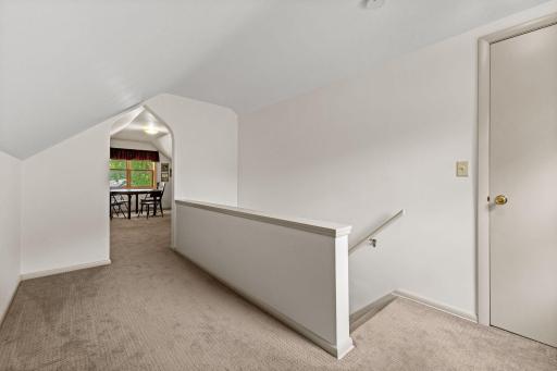 1405 Belmont Lane W, Saint Paul, MN 55113