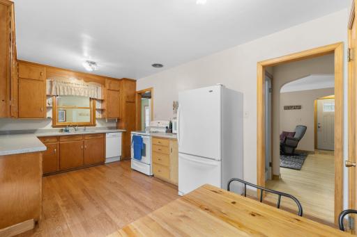 1405 Belmont Lane W, Saint Paul, MN 55113