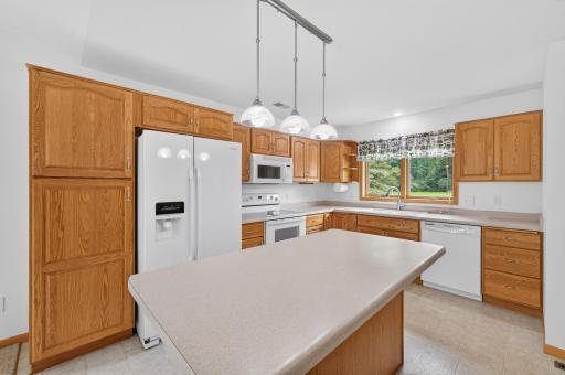 466 Cedar Court, Taylors Falls, MN 55084