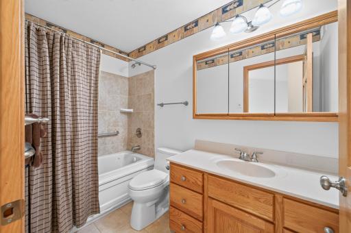 466 Cedar Court, Taylors Falls, MN 55084