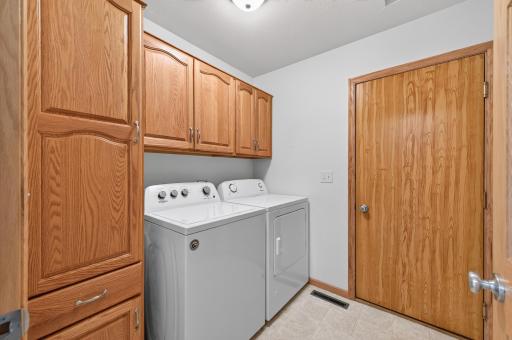 466 Cedar Court, Taylors Falls, MN 55084