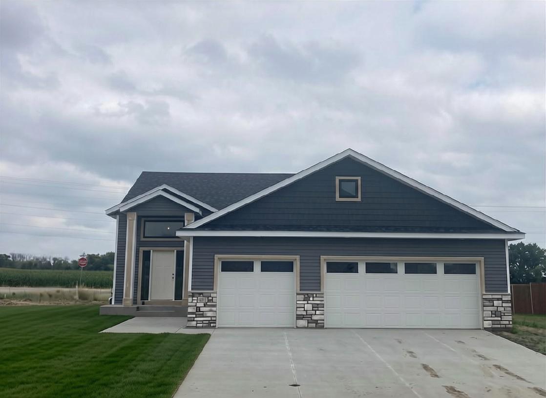 298 Eagle Lane-Welcome home!