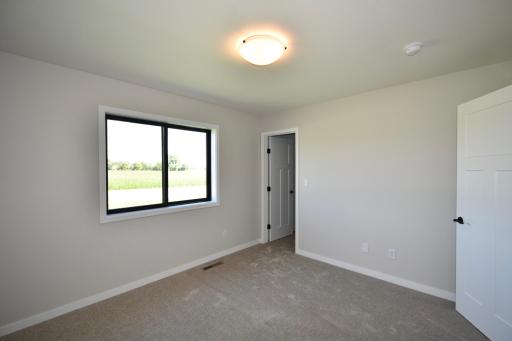 298 Eagle Lane, Zumbrota, MN 55992