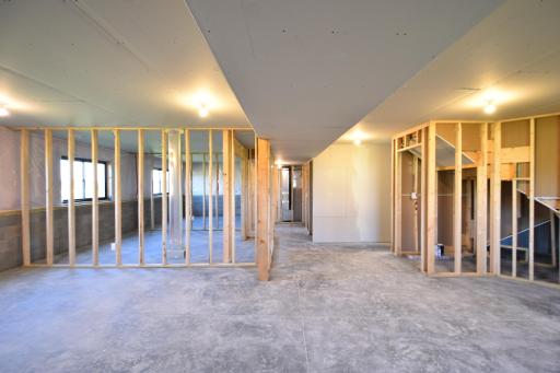 298 Eagle Lane, Zumbrota, MN 55992