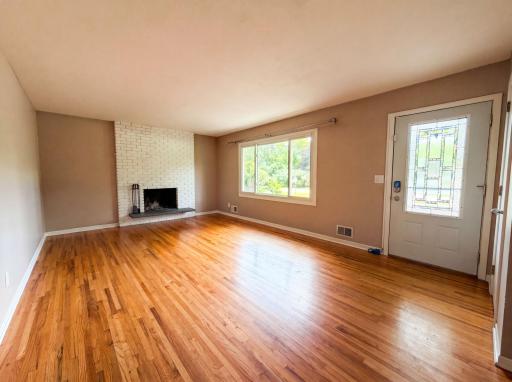 18220 Duck Lake Trail, Eden Prairie, MN 55346