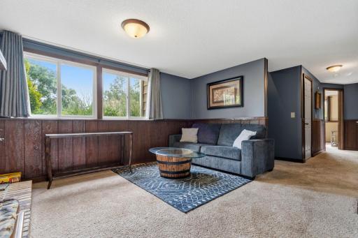 5530 W 135th Street, Savage, MN 55378