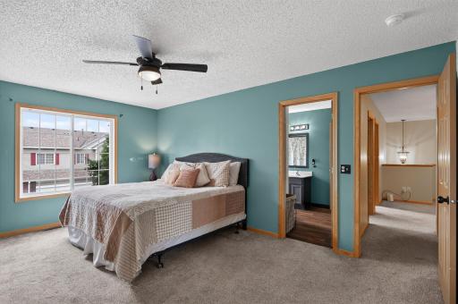 48 River Woods Drive W, Saint Paul Park, MN 55071