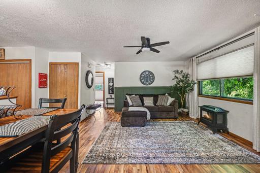 1516 Helmo Avenue N, Saint Paul, MN 55128