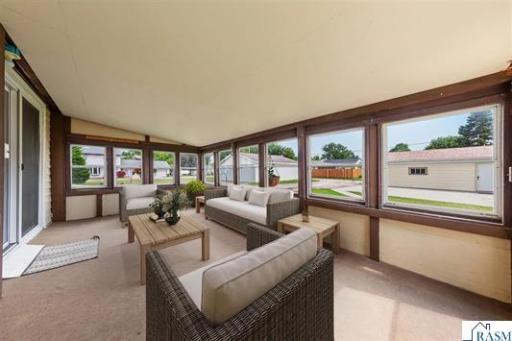 1235 Marsh Street, Mankato, MN 56001