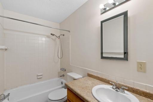 Full Guest Bath
