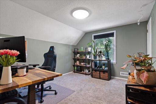 second upper level bedroom also has walk in closet