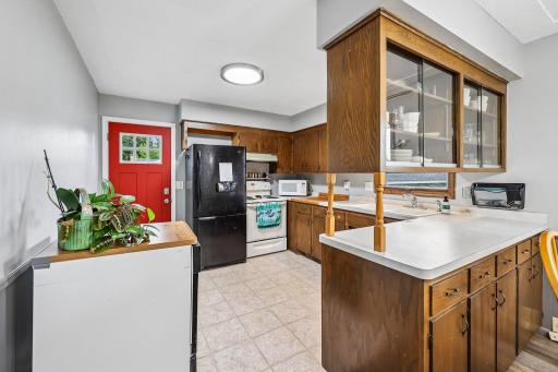 1720 69th Avenue N, Minneapolis, MN 55430
