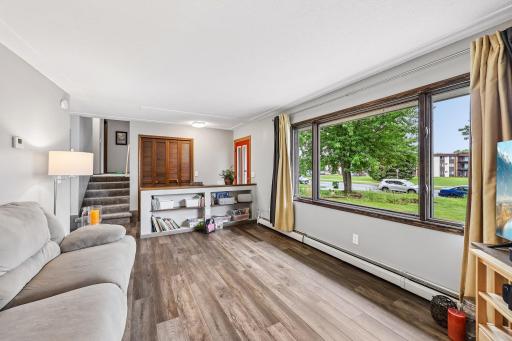 1720 69th Avenue N, Minneapolis, MN 55430