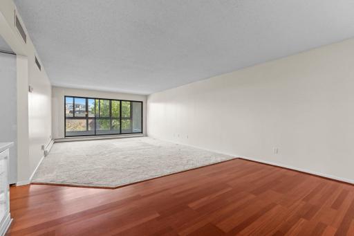 4075 W 51st Street, 204, Minneapolis, MN 55424
