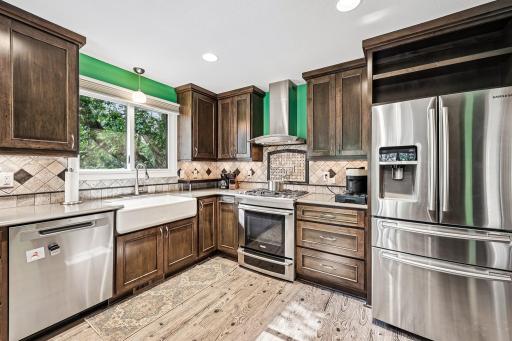 12501 63rd Avenue N, Osseo, MN 55369