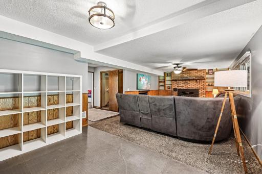 12501 63rd Avenue N, Osseo, MN 55369