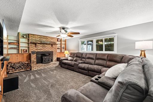 12501 63rd Avenue N, Osseo, MN 55369