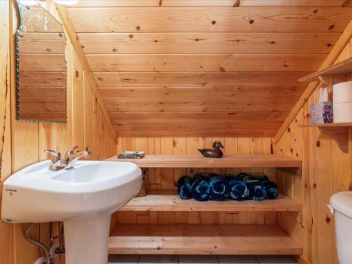 6485 Lendee Drive, Nisswa, MN 56468