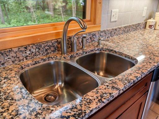 6485 Lendee Drive, Nisswa, MN 56468