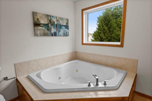 1744 Mathias Road, Shakopee, MN 55379