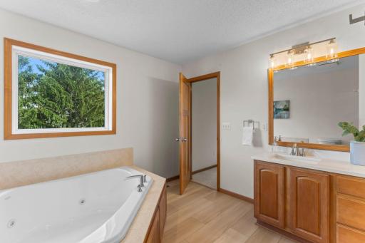 1744 Mathias Road, Shakopee, MN 55379