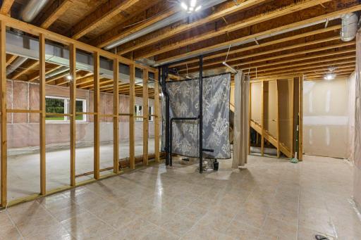 1744 Mathias Road, Shakopee, MN 55379
