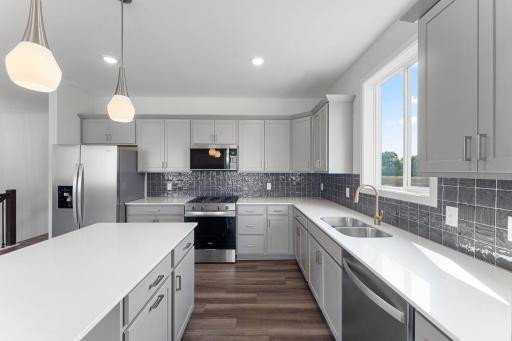 1349 Orchid Way, New Richmond, WI 54017