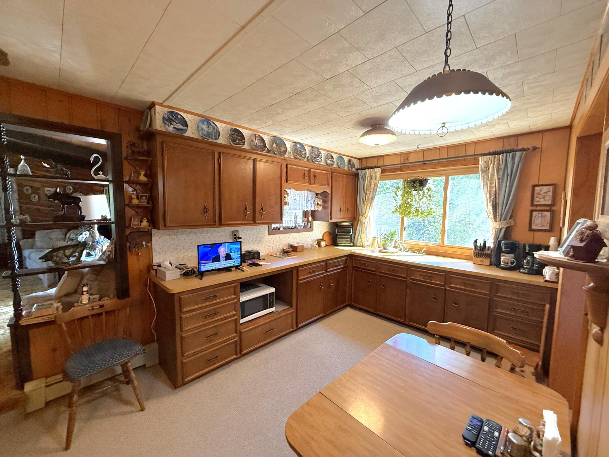 1717 Pine st kitchen 1.JPG