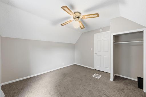 1004 Western Avenue N, Saint Paul, MN 55117