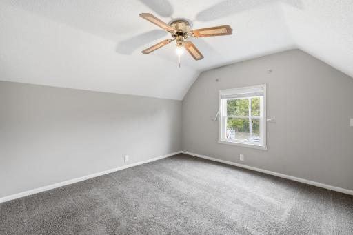 1004 Western Avenue N, Saint Paul, MN 55117
