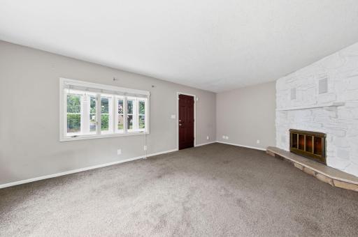 1004 Western Avenue N, Saint Paul, MN 55117