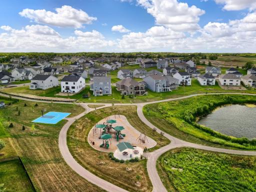 Riverwalk is where dream homes are made! Fall in love with the community pool, club house, miles of walking trails, parks, & the Mississippi river just down the street with Cloquet Overlook Park. It's a beautiful blend of city & lots of nature!!!!!!