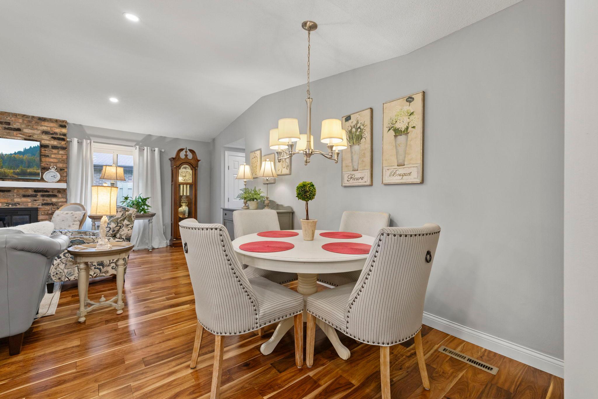 24-web-or-mls-1185 Weston Ln N-84.jpg